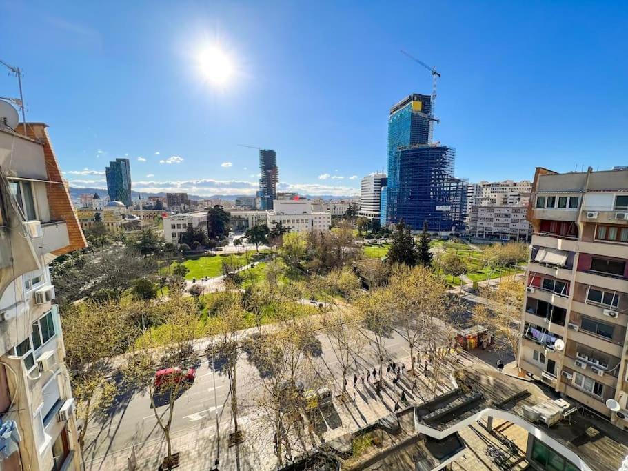 Scanderbeg Square 2Br Apt Tirana Esterno foto
